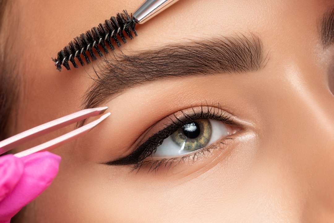 Hottest Eyebrow Trends in 2023 and Beyond