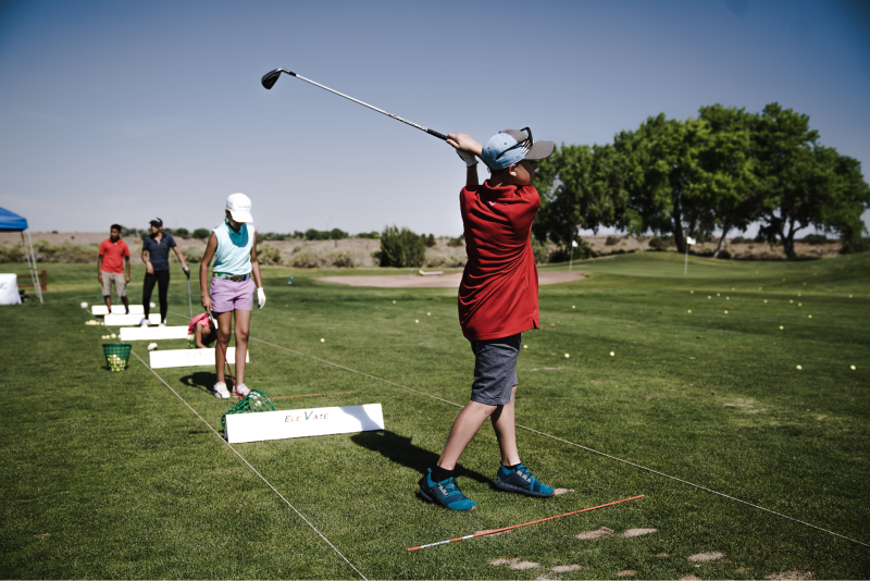Top 10 Country Club Outfits: Style and Elegance for Leisure and Sport