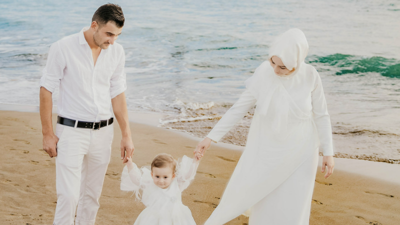 Matching outfits for deals family of 3